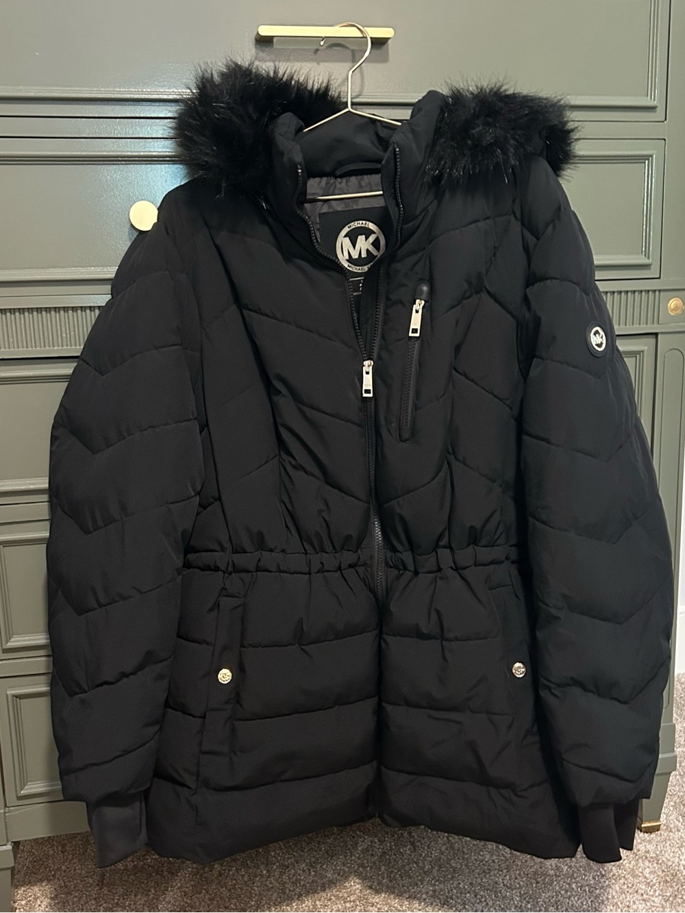 Michael Kors Black Puffer Coat 2X Detachable Faux Fur Hood Cinched Waist